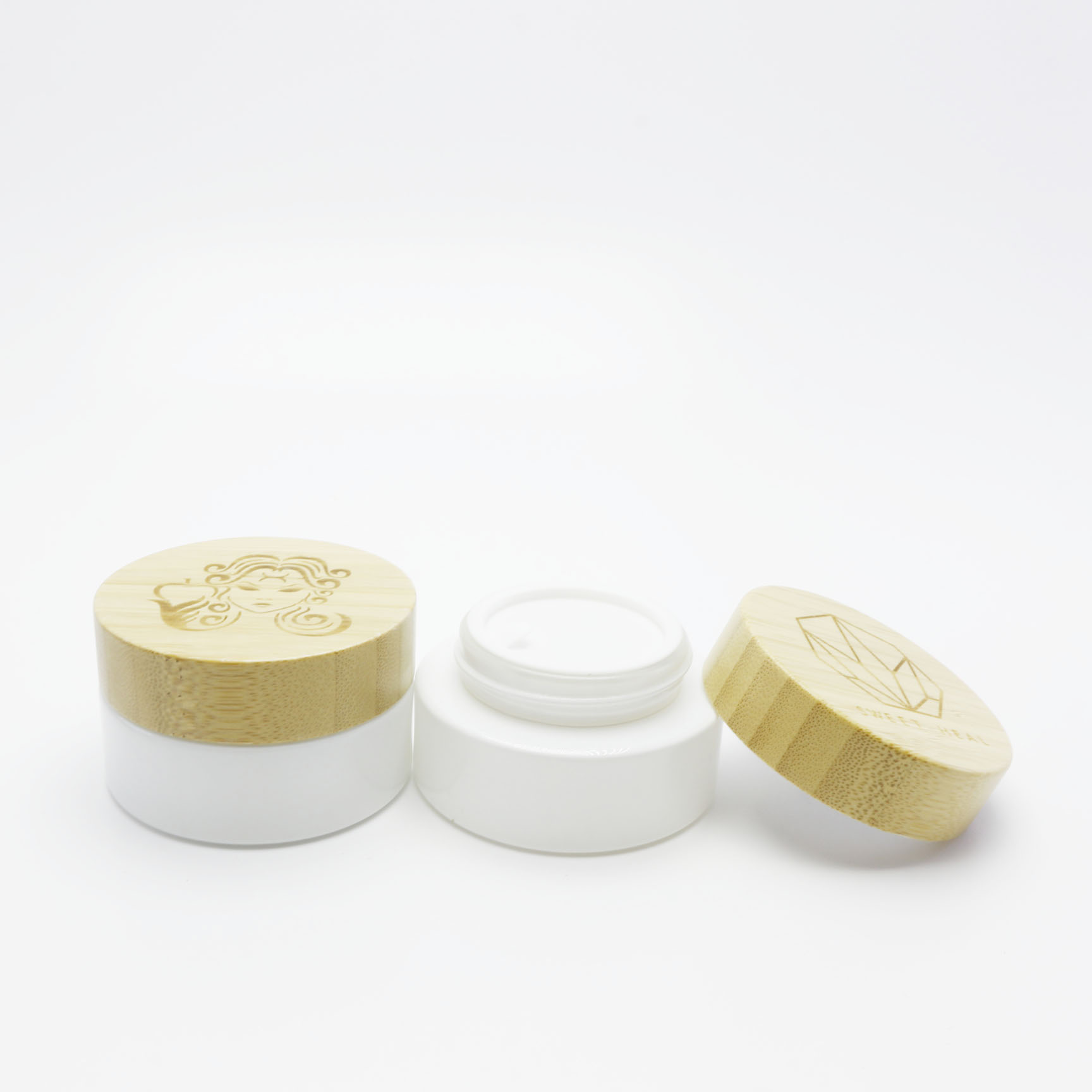 15g white glass cosmetic jar for cream with bamboo top GJ-183K