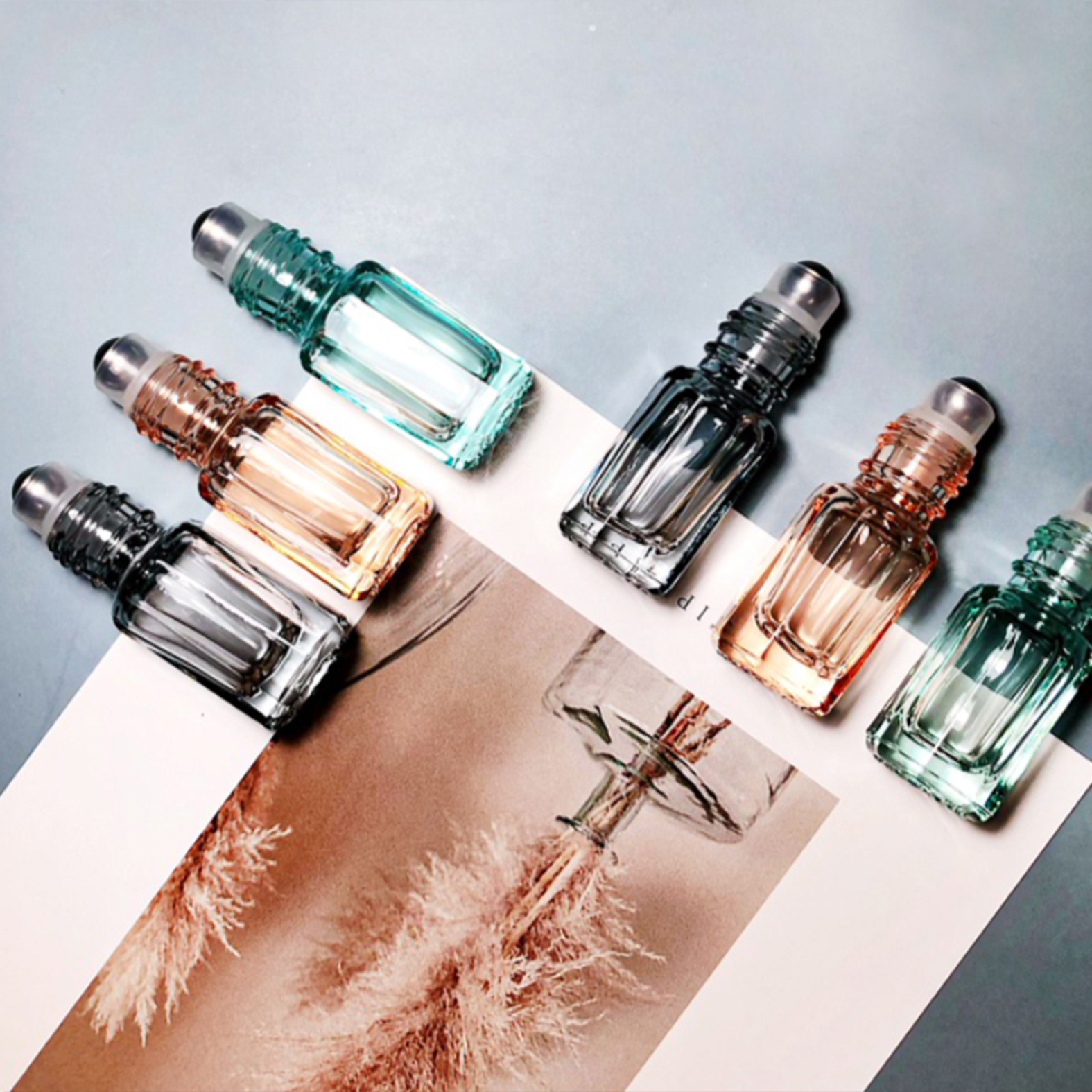 15ml 10ml GlassEssential oil perfume roller bottle octagonal clear Orange black green 3ml 5ml 10ml metal ball on bottle with cap