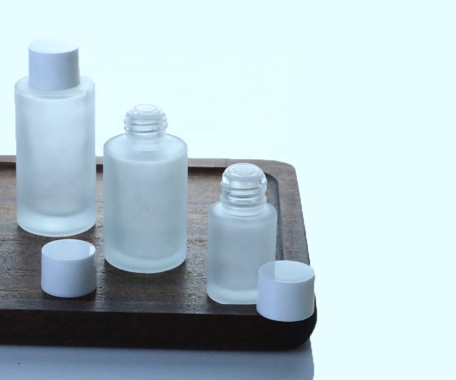 15ml 20ml 30ml 50ml 60ml 100ml 120ml Frosted Cosmetic Glass Bottle With Plastic Cap For Toner Water (EPG29)
