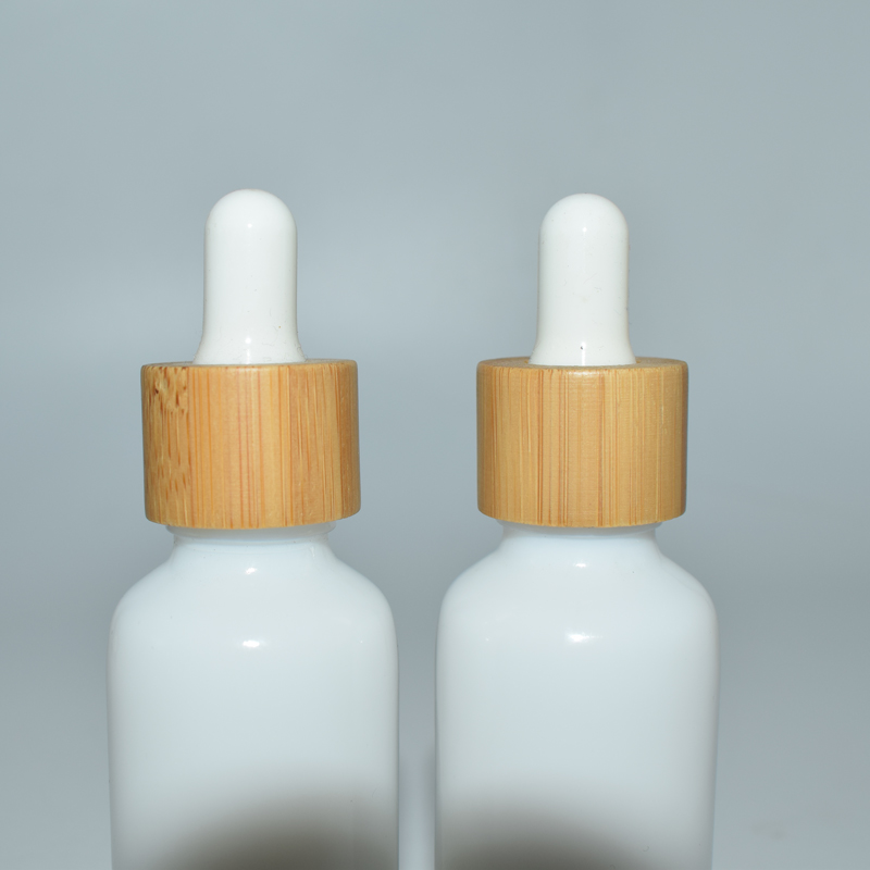 15ml 30ml 50ml White porcelain Round Glass Dropper Bottle with bamboo cap