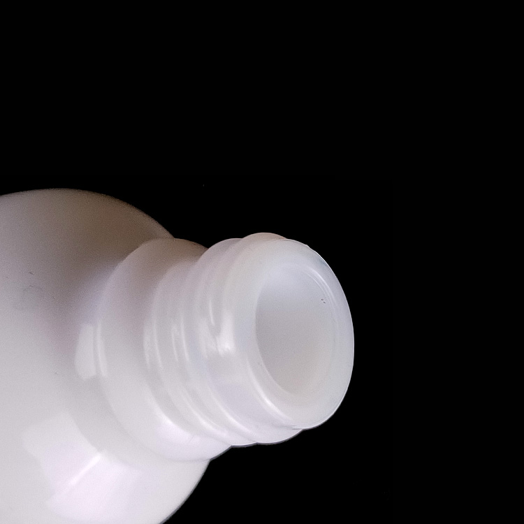 15ml 30ml 50ml White porcelain Round Glass Dropper Bottle with metallic silver cap