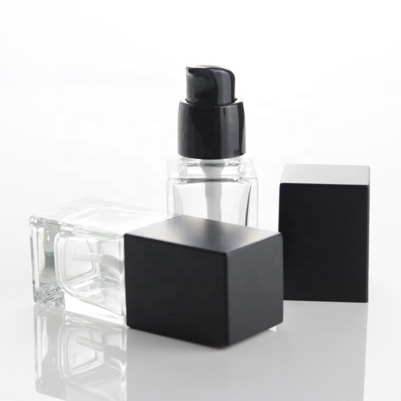 15ml Luxury Clear Square Cosmetic Flat Liquid Bottle Foundation Serum Glass Bottle With Black Lotion Pump (EPG07-15)