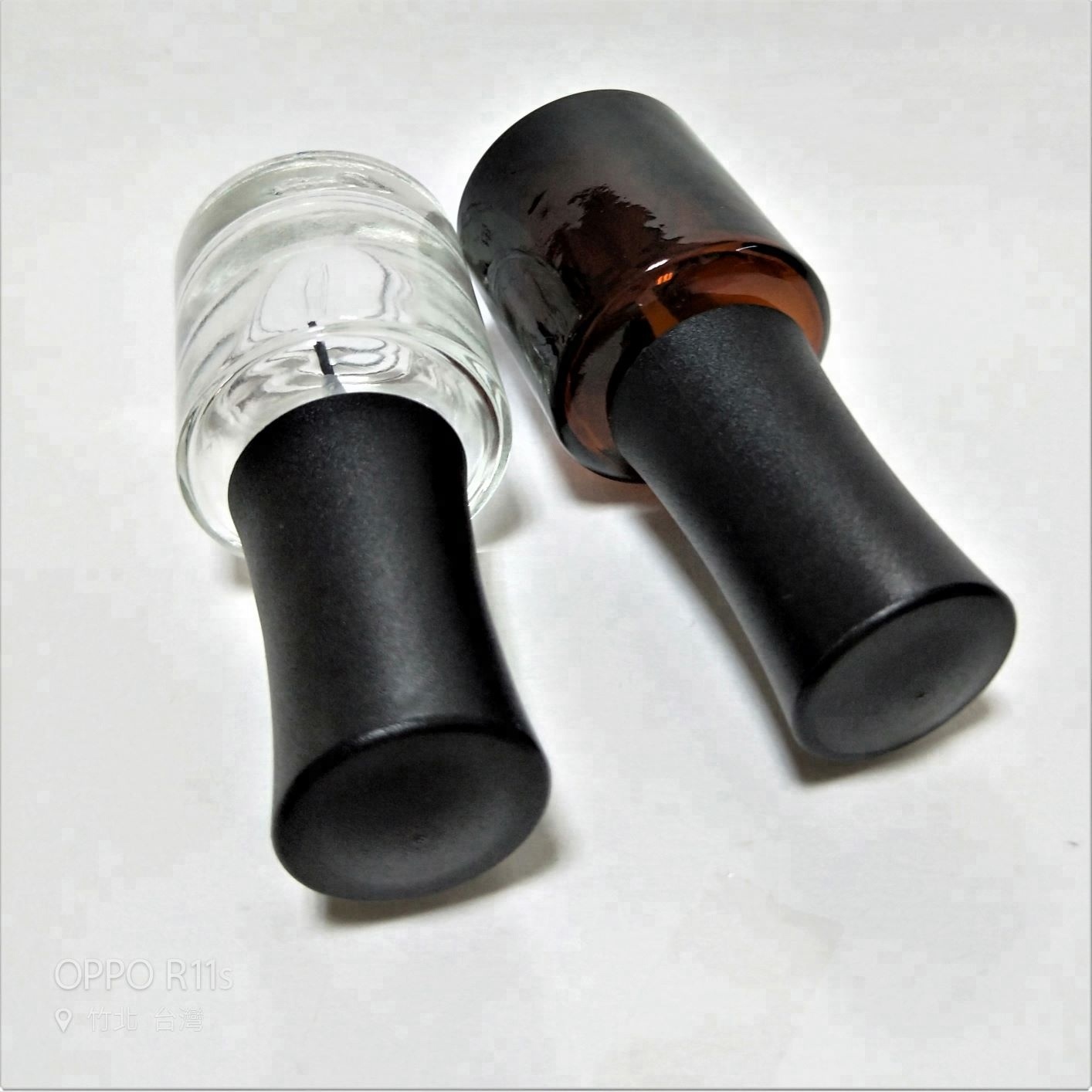 15ml Round Glass Empty Nail Polish Bottle With Black Cap Factory