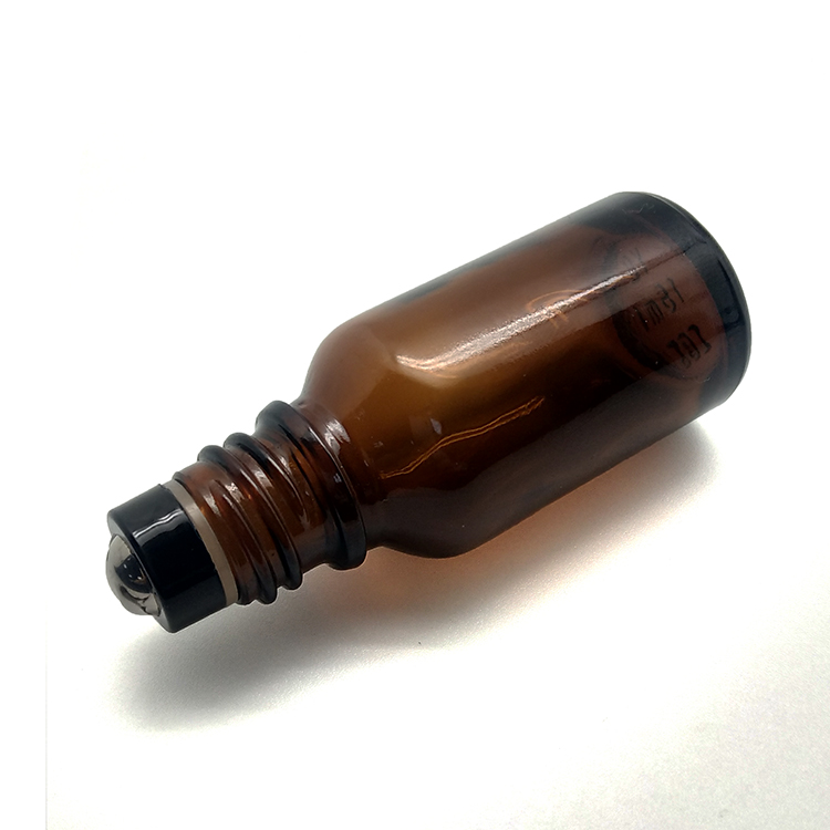 15ml amber glass customized rollerball bottle for essential oil