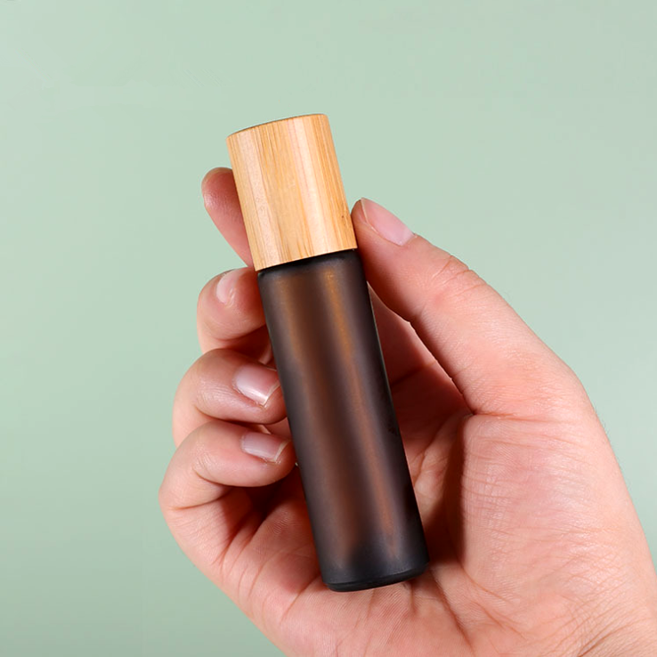 15ml amber glass roll on perfume roller bottle with mental roller ball