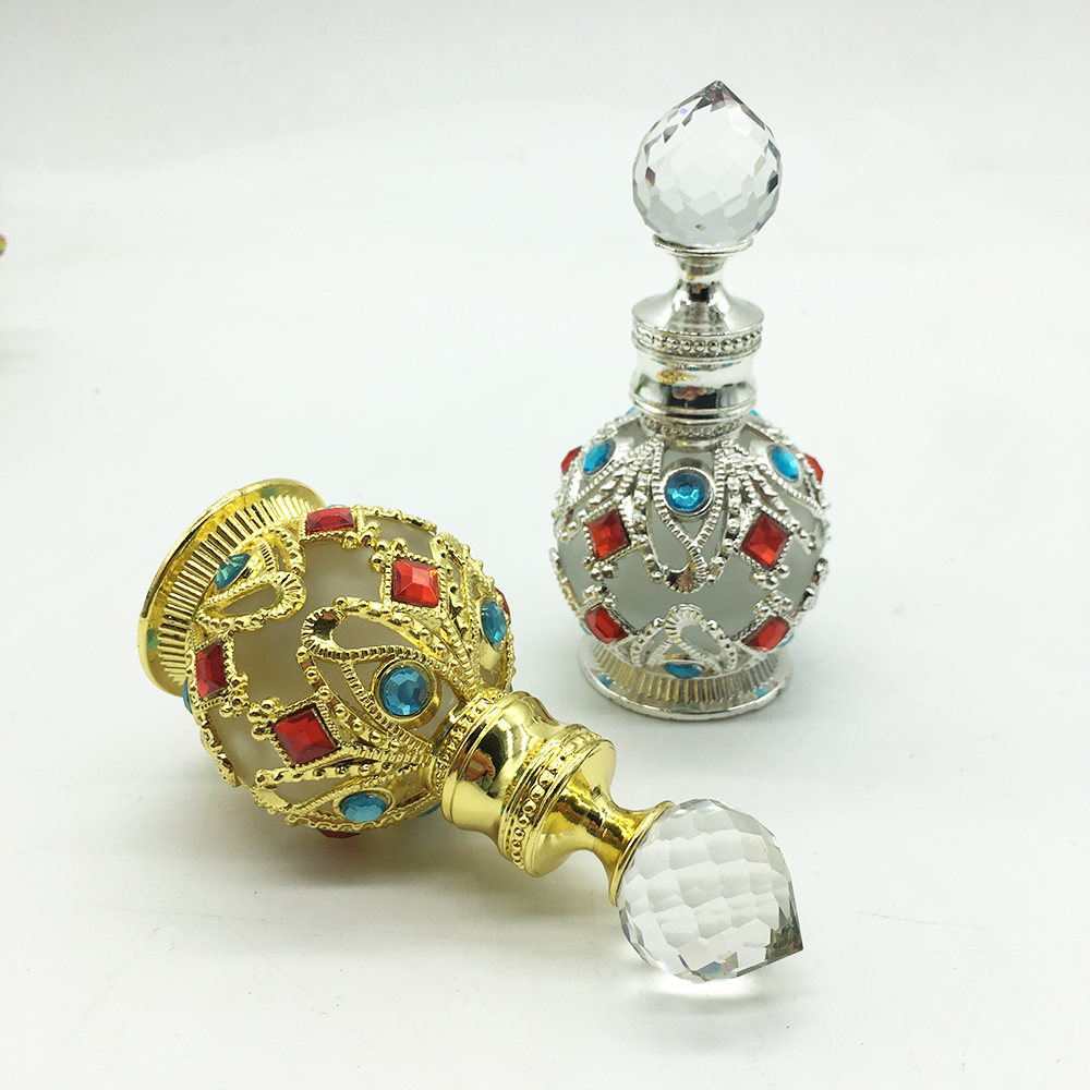 15ml high quality luxury Arabic style essential oil bottle glass perfume bottle with Metal and Beads Decorations