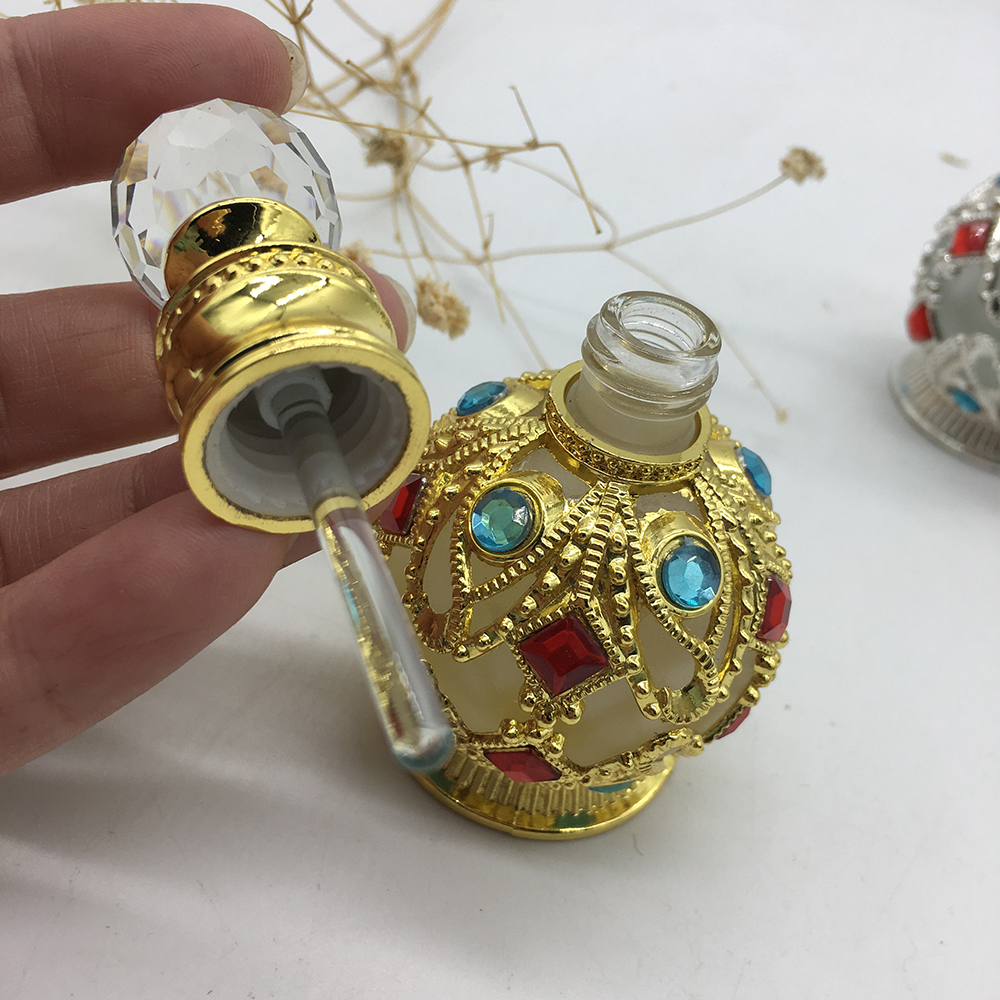 15ml high quality luxury Arabic style essential oil bottle glass perfume bottle with Metal and Beads Decorations
