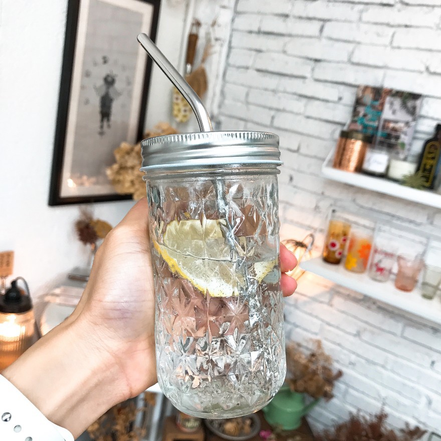 16-Ounces Quilted Crystal Regular Mouth Jelly Mason Jars with Lids