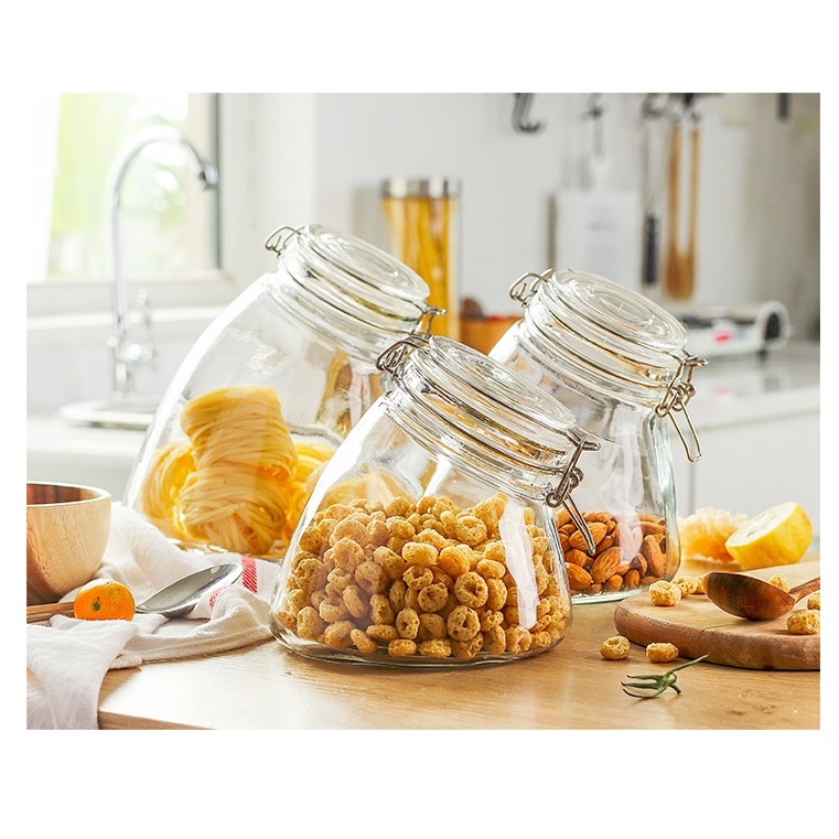 1800ml factory supply classical biscuit sealed glass storage tank with clamp top glass lid