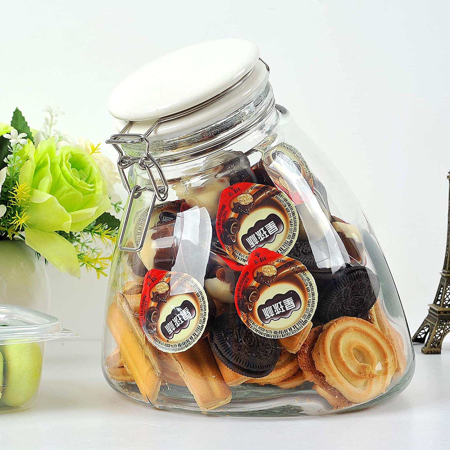 1800ml factory supply classical biscuit sealed glass storage tank with clamp top glass lid