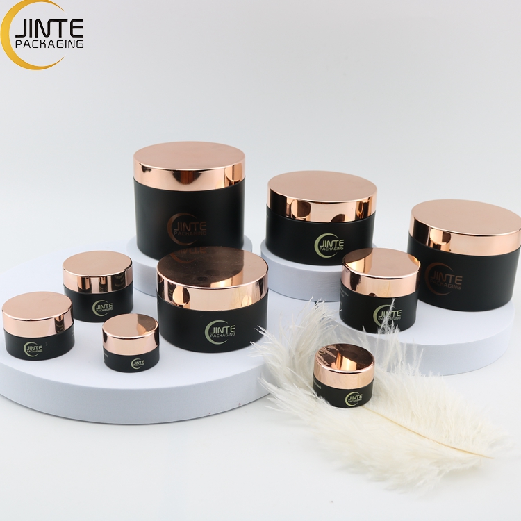 1OZ 2OZ 3OZ 4OZ 5OZ 8OZ Empty Body Scrub Jars Matte Black Cosmetic Plastic Jars with Gold Lid for Body Butter Container Jars