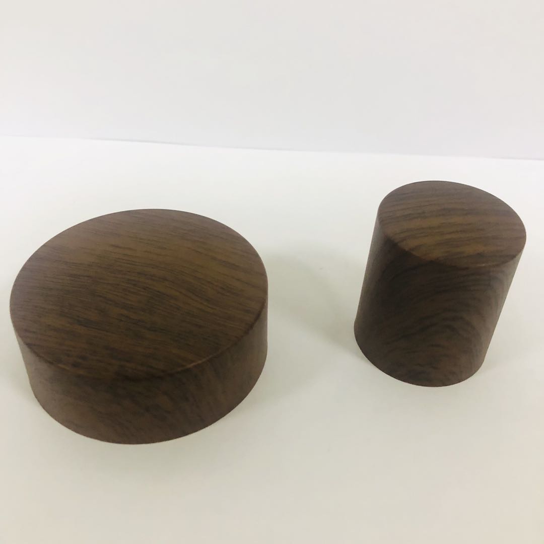 1OZ Great Quality and Luxury Round Lotion Glass Bottle For Cosmetic With Wooden Caps
