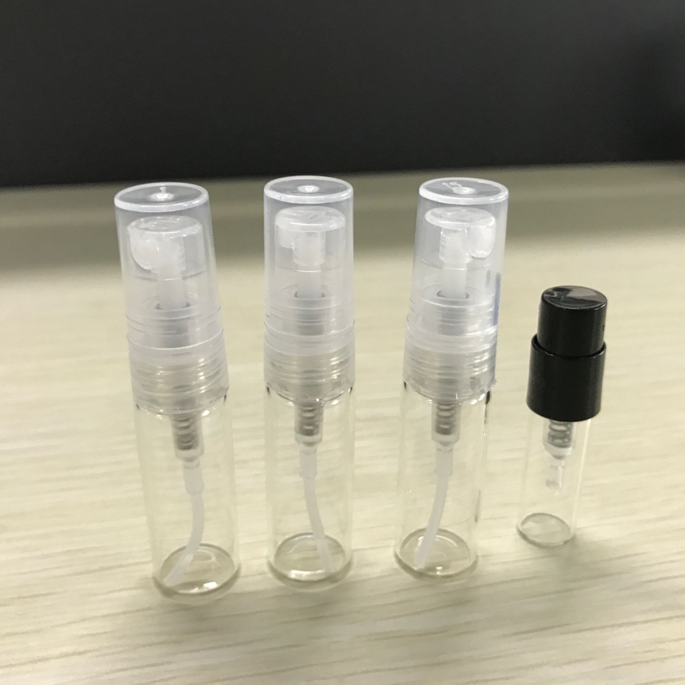 1ml 2ml Atomizer Vial Glass bottle Spray Refillable Perfume Empty Sample Bottle Clean Cloth Free 3ML Pipette for Travel Party