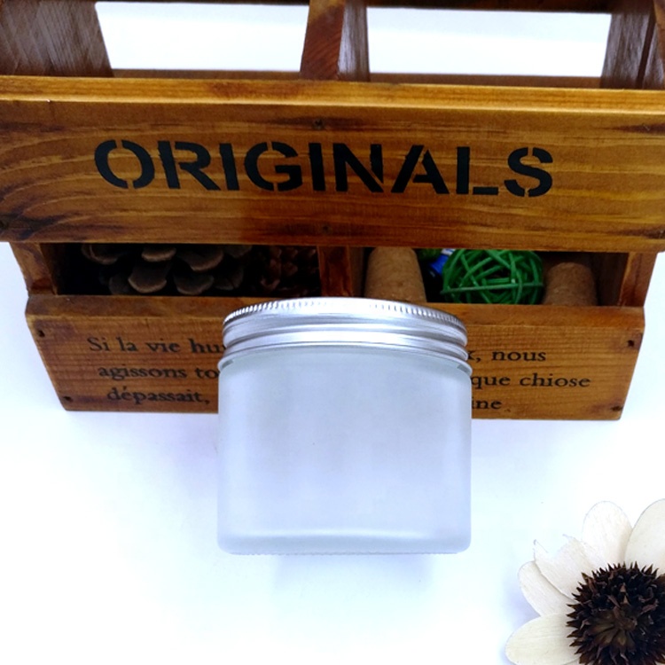 1oz 2oz 8oz 90ml 3oz 4oz frosted kush Glass Jar Straight Sided with metal silver Lid for powder CBD flower kitchen foods spices