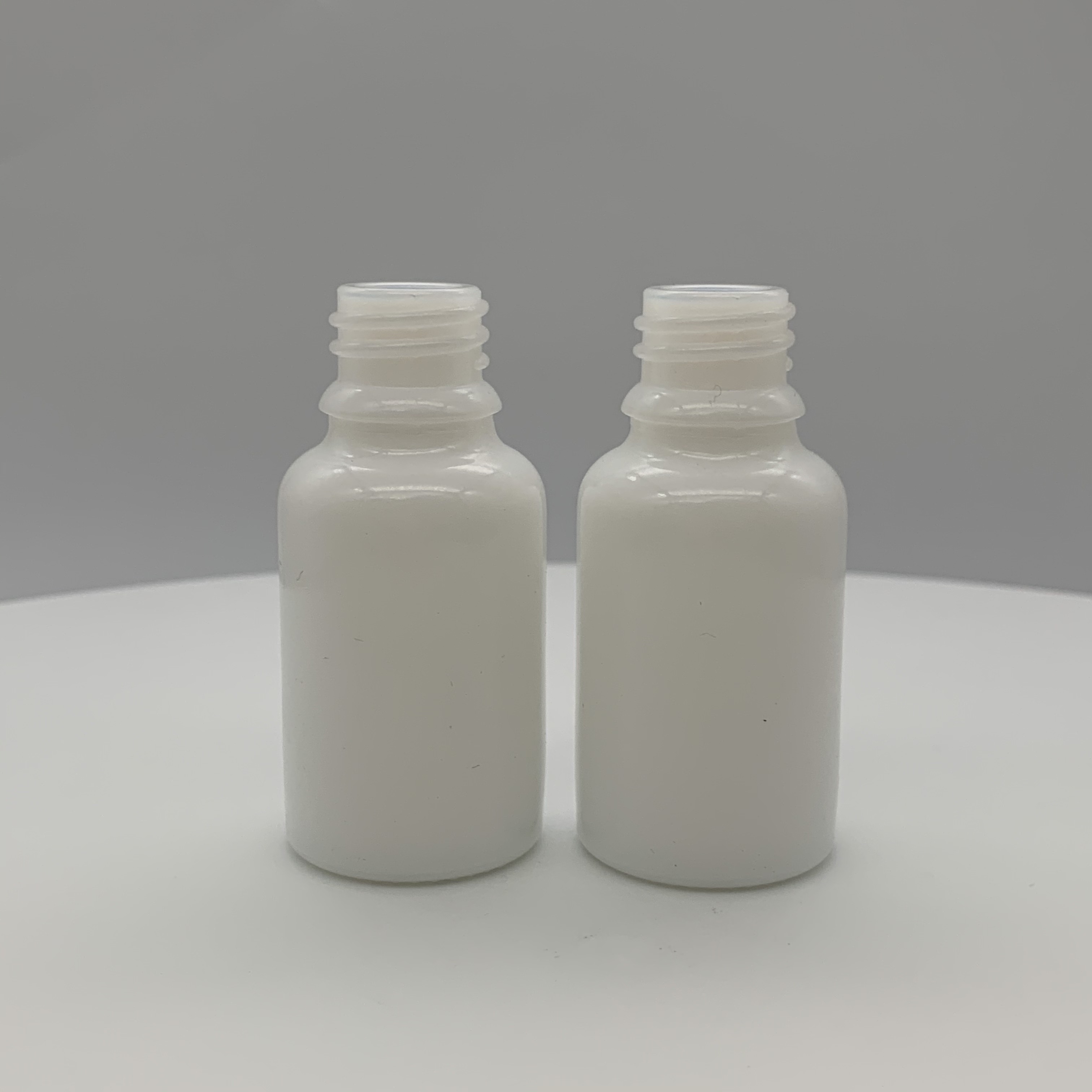 1oz opal white porcelain round serum bottles