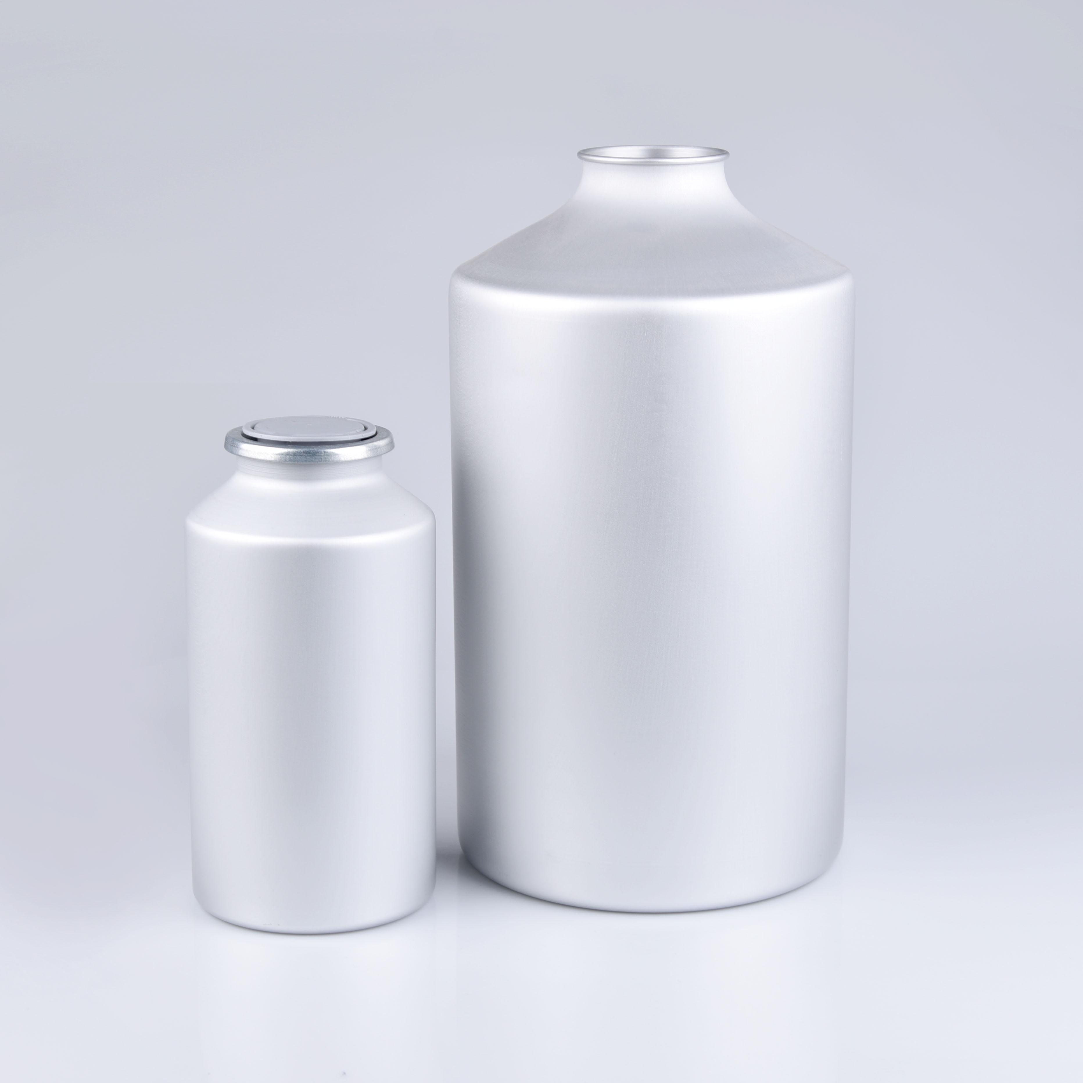2.5L 4L 5L 5.25L 12.5L 30L large Aluminum bottle for Active Pharmaceutical Ingredients APIs Food ingredients Essential oils fish
