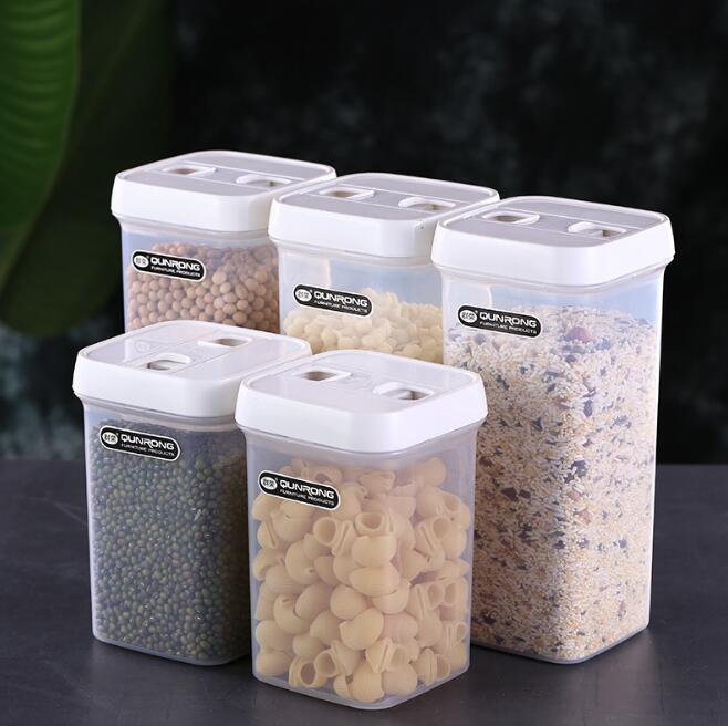 2 Sizes Cereal Air Sealed Containers With Press-Button Lids BAP-Free PP Plastic Cereal Containers For Snacks Flour
