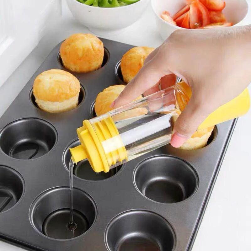 2 in 1 Olive Oil Brush Dispenser Pourer Decanter Bottles Can Container Cooking Pastry Tools Kitchen Accessories