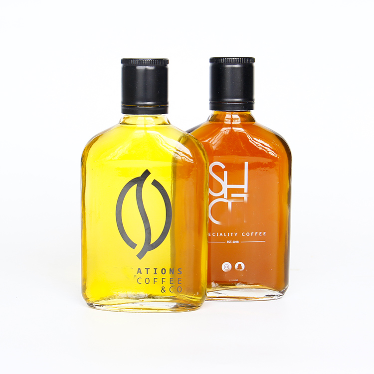 200 ML Flat Glass Bottle Cold Brew Coffee Hip Flask Glass Bottle with Logo Printing and Metal Lid