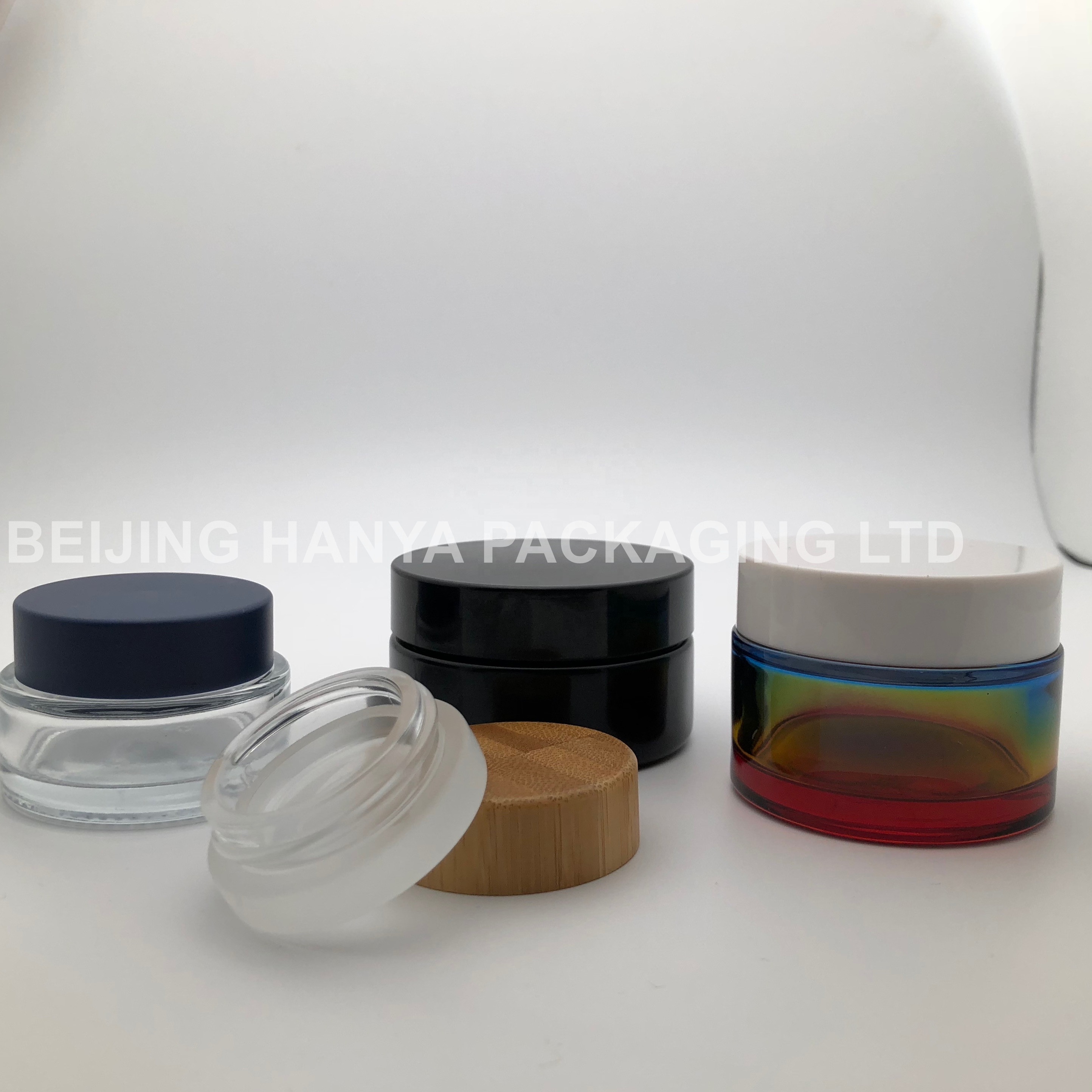 200 ml Frosted Glass Jar With Bamboo Lid