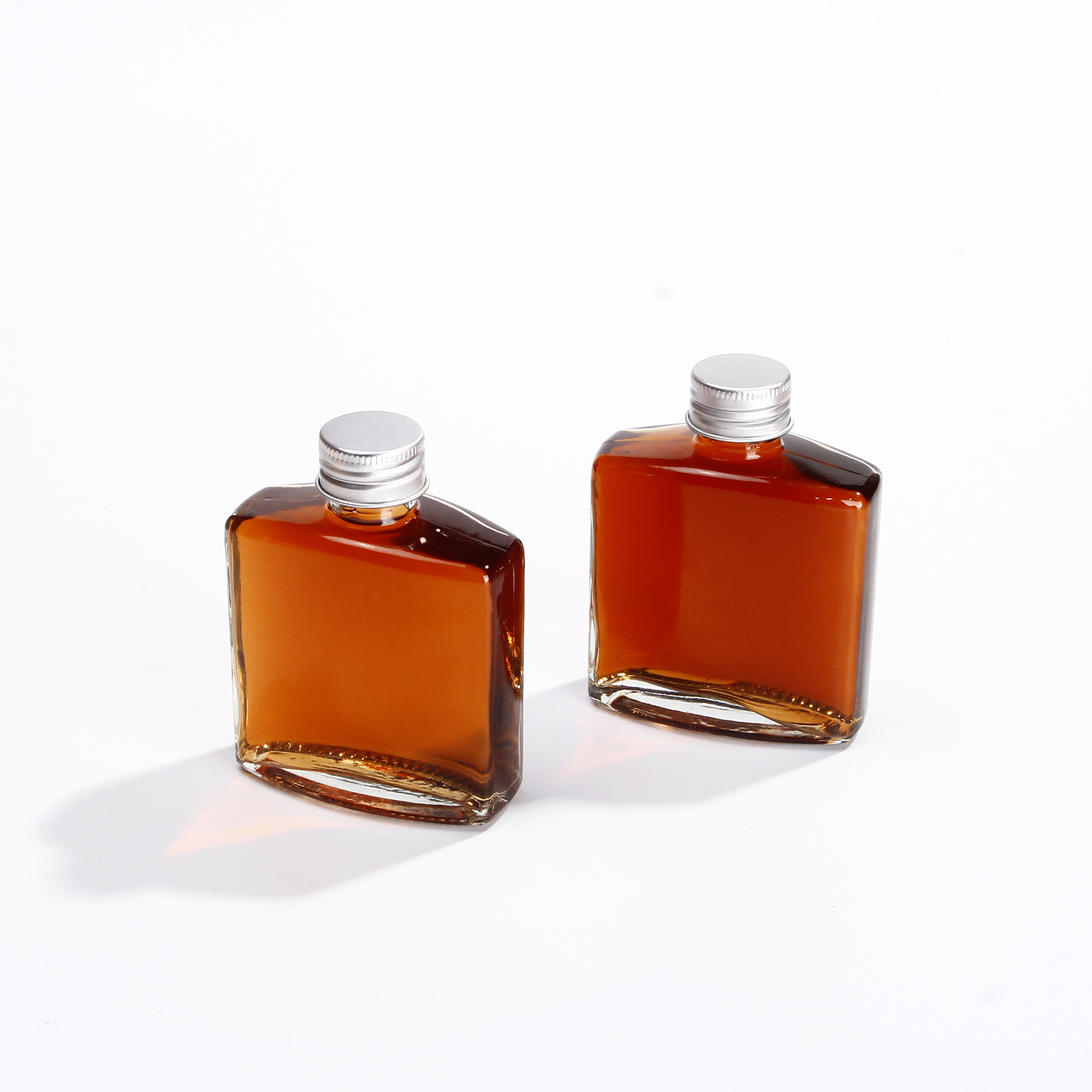 200ML Clear Flat Flask Cold Brew Coffee Juice Glass Wine Bottle with Aluminum lid