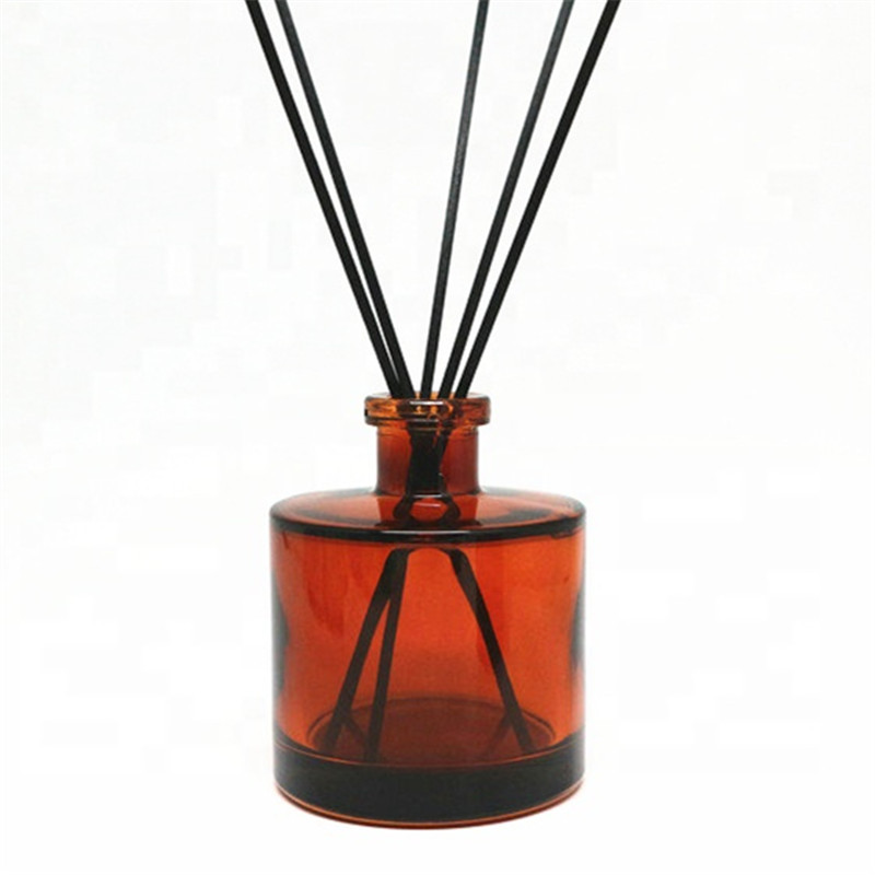 200Ml Amber Cylinder Aromatherapy Bottle Fire-Free Rattan Aromatherapy Diffuser Glass Bottle