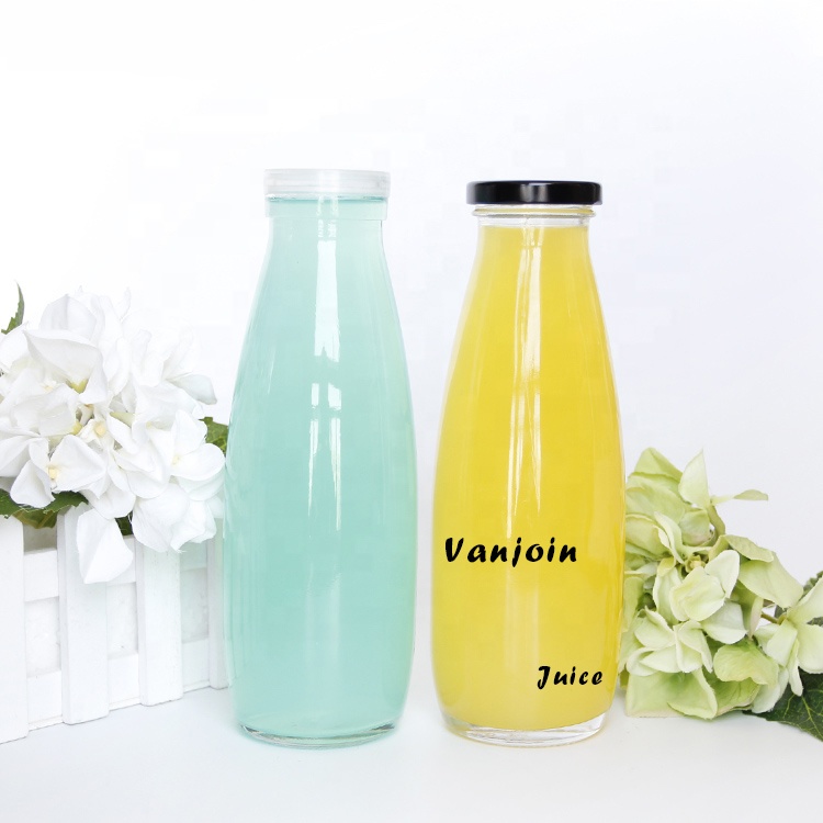 200ml 250ml 500ml Custom round clear glass material milk storage bottle with lid