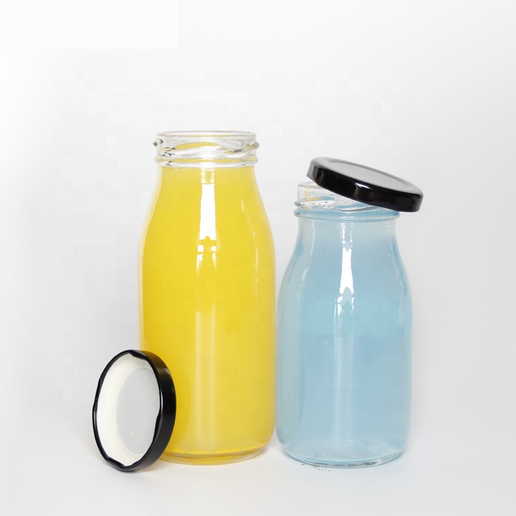 200ml 250ml 500ml Custom round clear glass material milk storage bottle with lid