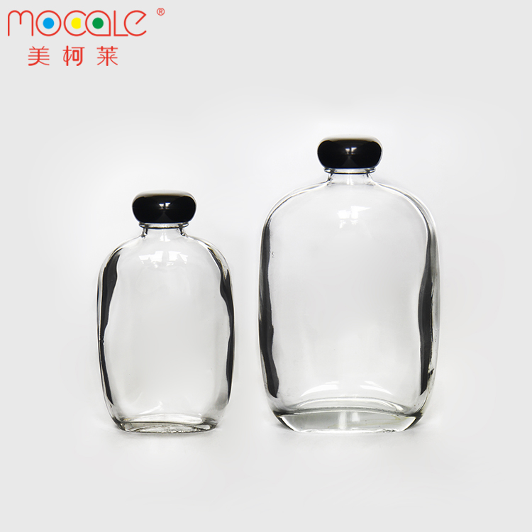 200ml/300ml New Design Round Flask Glass For Beverage Bottle With Black Or White Round Lid