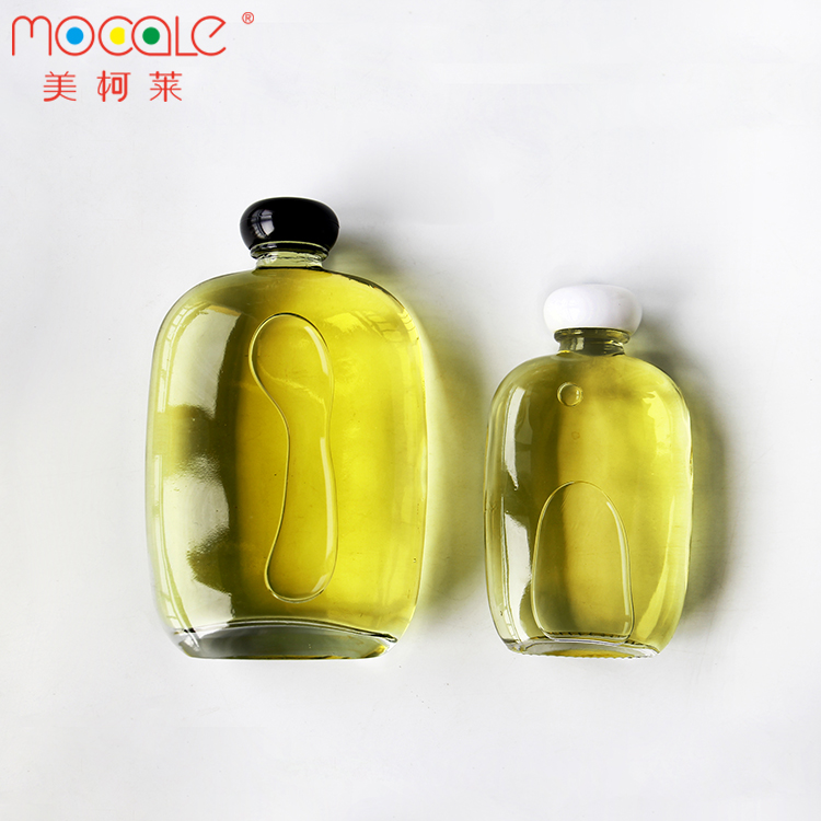 200ml/300ml New Design Round Flask Glass For Beverage Bottle With Black Or White Round Lid