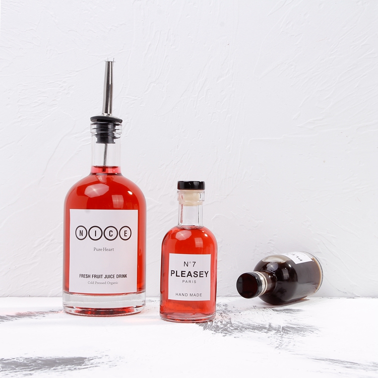 200ml 375ml 500ml 750ml 1000ml Round Clear Vodka Glass Bottles Wine Liquor Bottle With Cork Cap