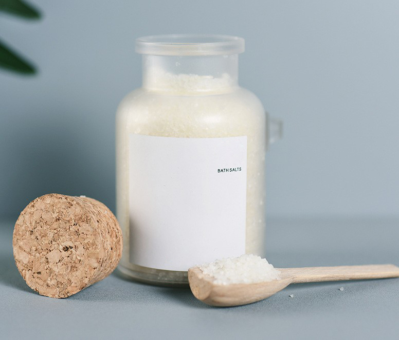 200ml ABS frosted clear glass cosmetic bath salt bottle with wooden spoon in stock unique products 2019 cream container