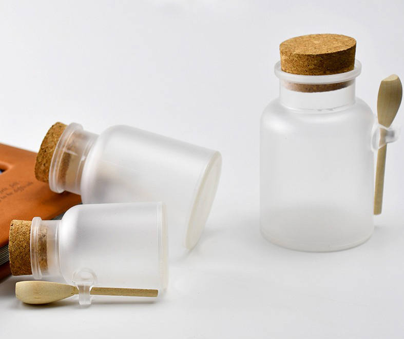 200ml ABS frosted clear glass cosmetic bath salt bottle with wooden spoon in stock unique products 2019 cream container