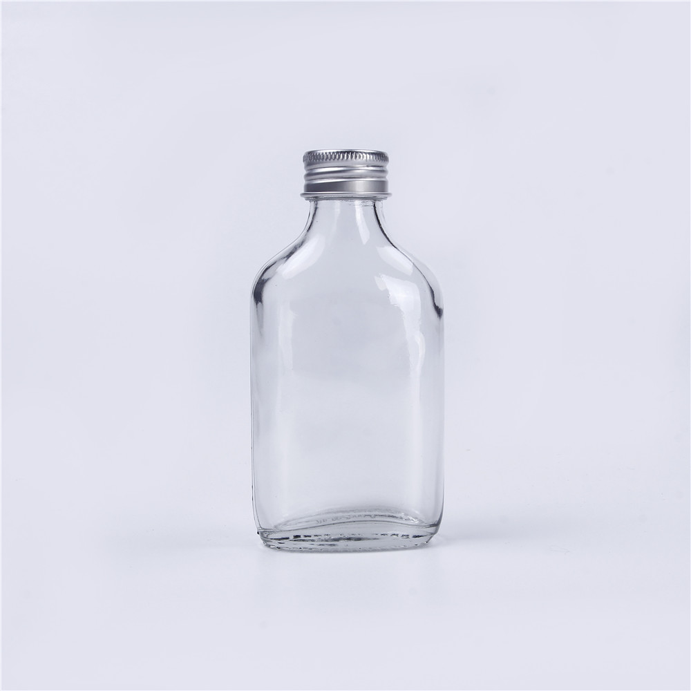 200ml Flat Glass Rum Bottle Glass Liquor Bottles With Aluminium Screw Lid