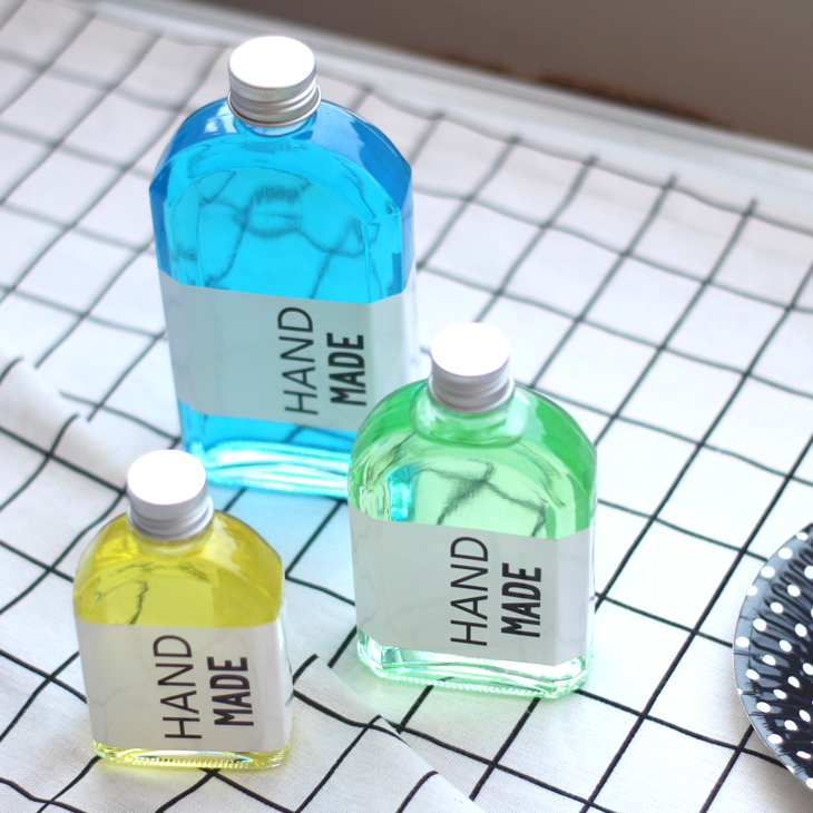 200ml Flat Square Beverage Packing Glass Flask Bottle