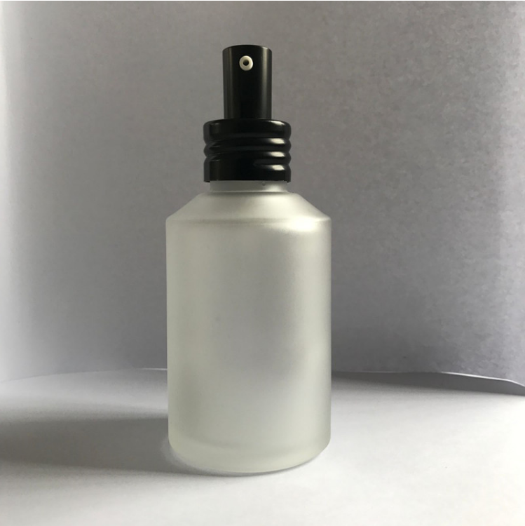 200ml Shoulder Spray Bottle With Slanting Shoulder