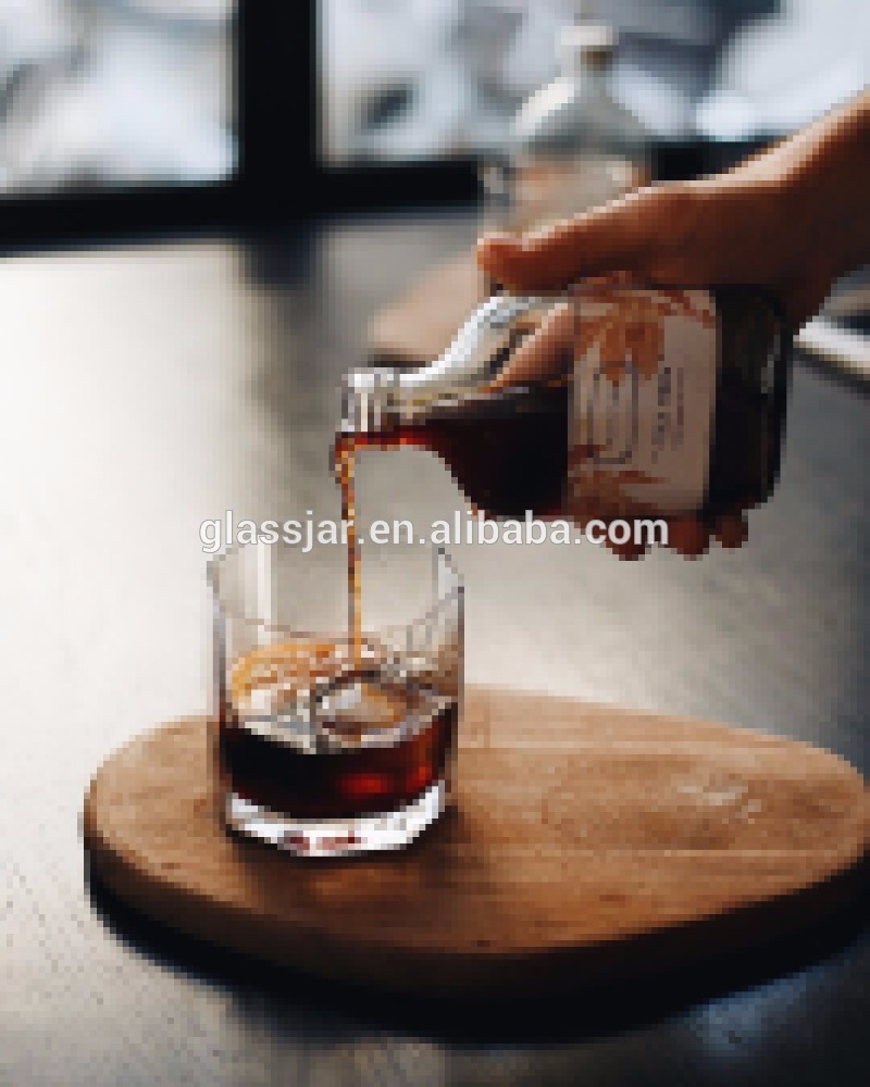 200ml clear and flat glass cold brew coffee with aluminum cap with label 2018 hot