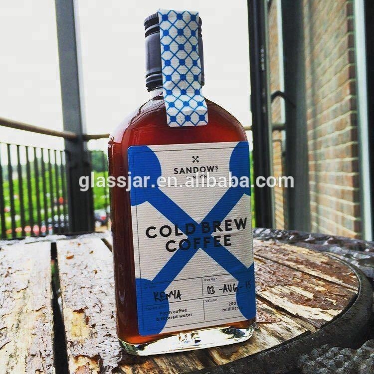 200ml clear flat glass bottle for cold brew coffee with label