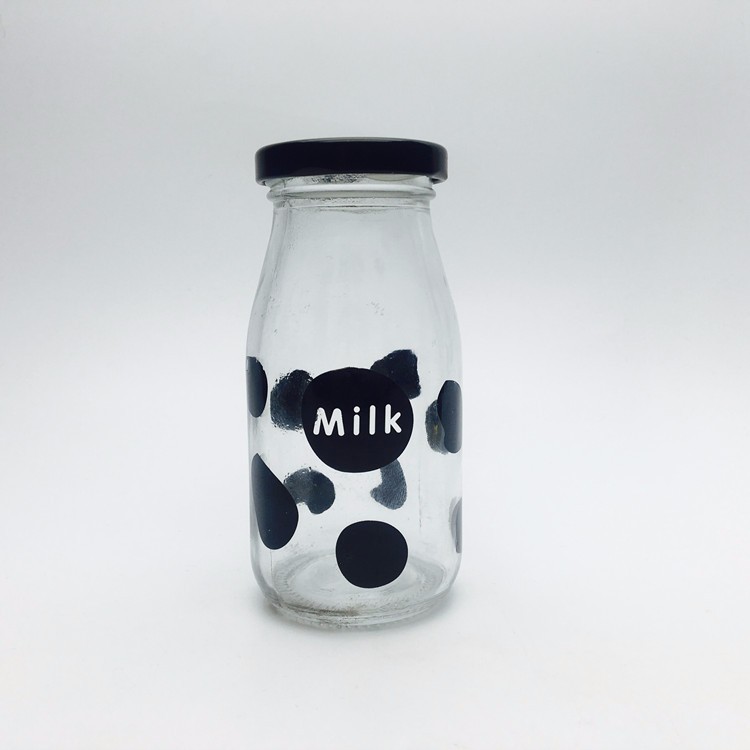 200ml glass yogurt daily milk bottle with metal lid and custom cow logo wholesale