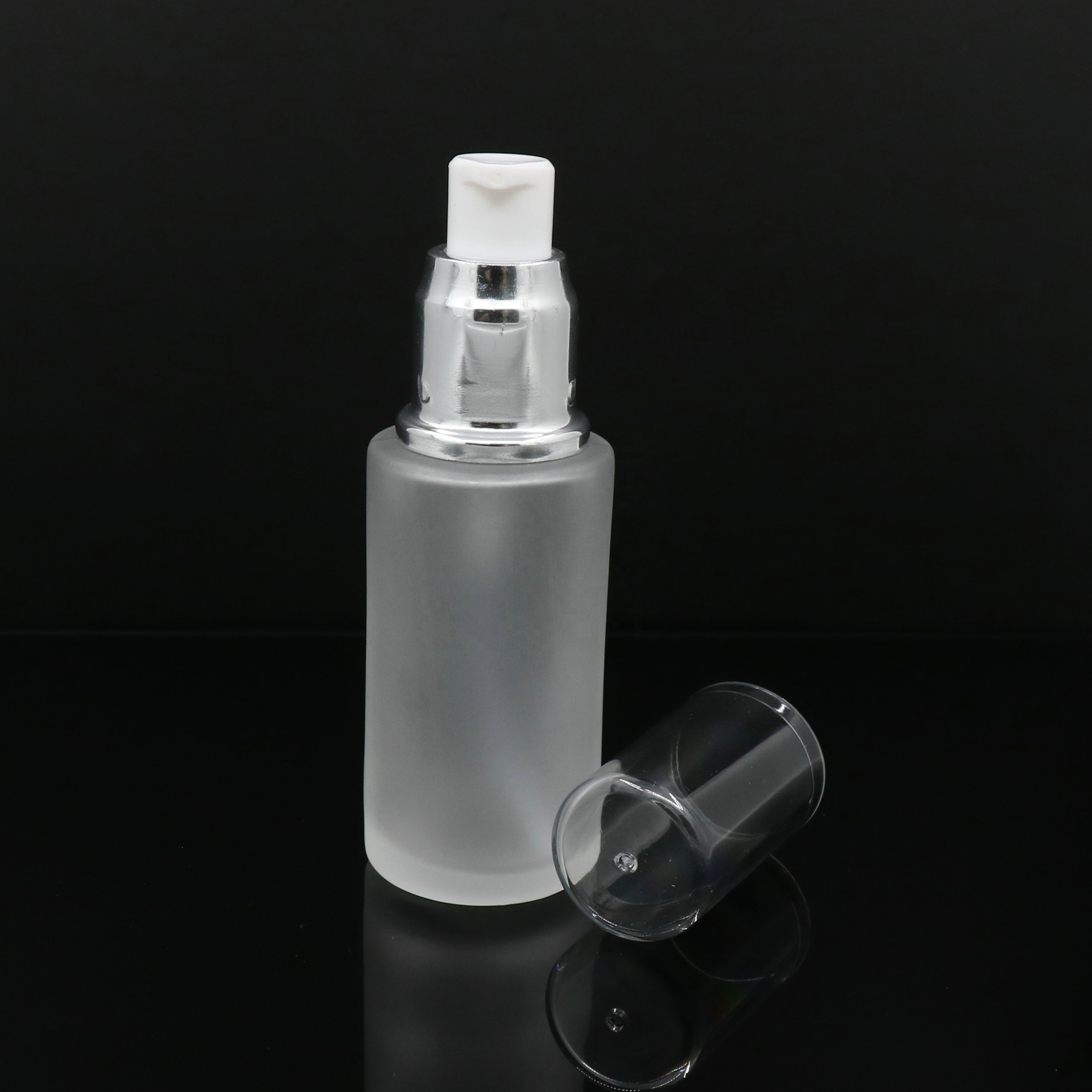 2019 High Quality Frosted Cylinder Skin Care glass Toner/ Essence pump Bottle,Acrylic Lotion bottle with pump for cosmetic use