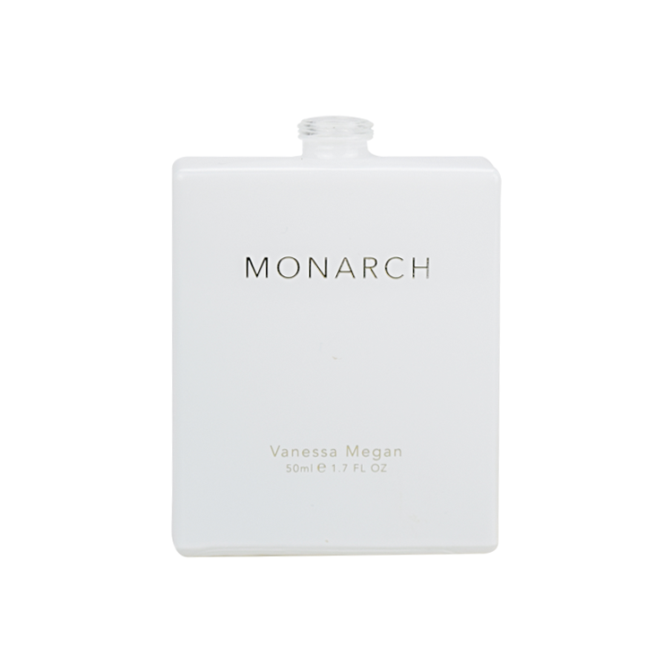 2019 High quality 10ml 50ml glossy white glass perfume gold aluminum crimp on sprayer bottle with hot stamping