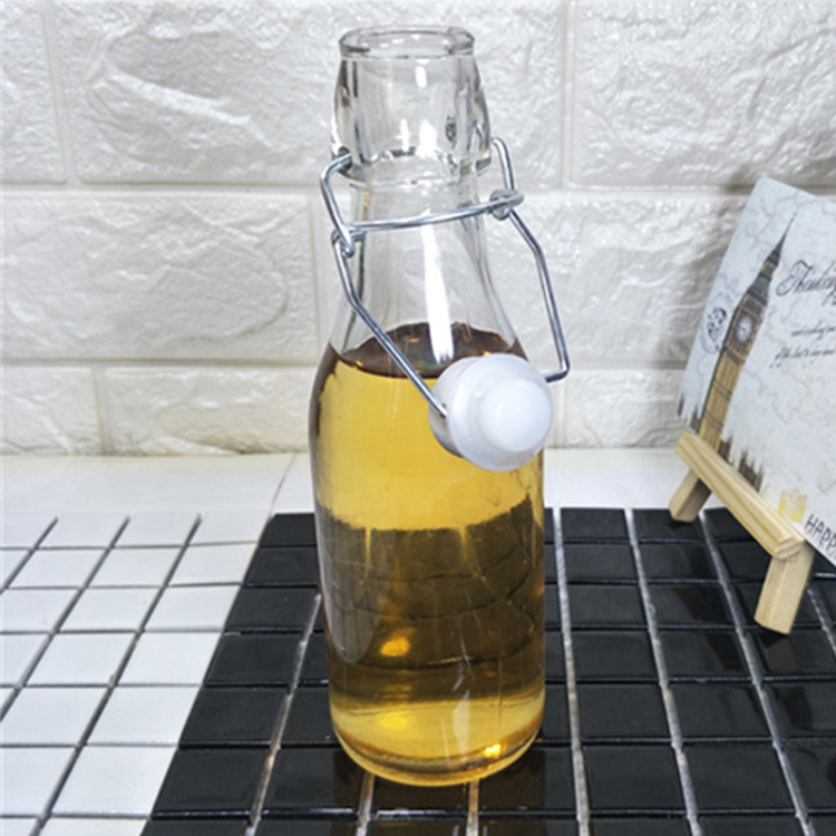 2019 new product ideas 250ml 500ml 1000ml round and square swing flip top clear glass beer bottle
