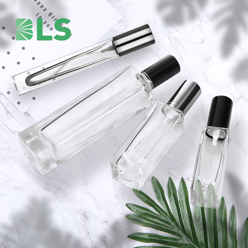 2020 BLS Free Sample Wholesale 5ml 10ml 30ml 50ml 100ml Custom Screw Clear Square Spray Empty Glass Perfume Bottles