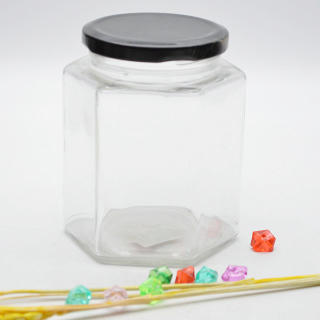 2020 Customized Recyclable Hexagonal Empty Clear Bulk Mini Honey Jar Glass With Black Lid