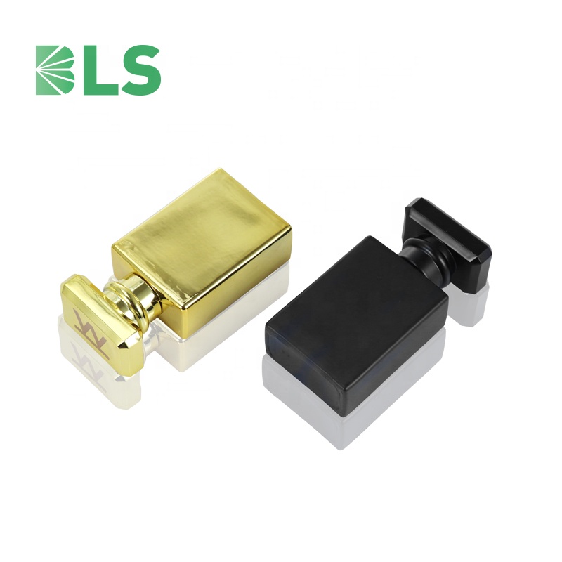 2020 Free Sample China Manufacturer 30ml Custom Spray Refillable 50ml Wholesale Luxury Empty Glass Square Perfume Bottle