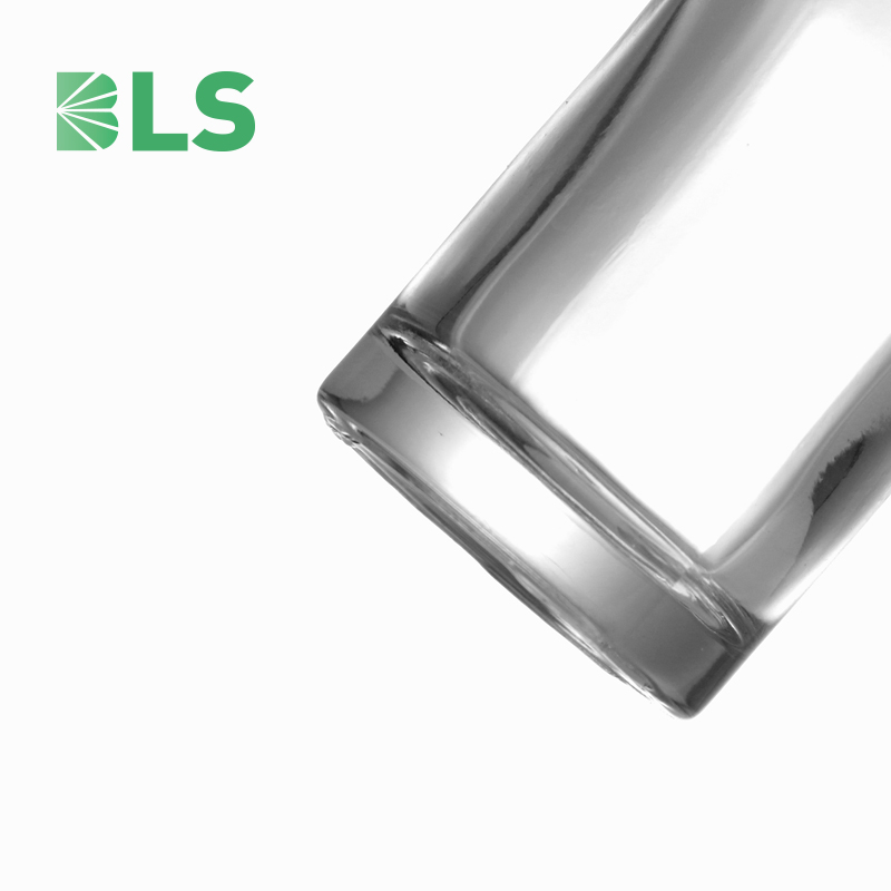 2020 Free Sample Manufacturer Wholesale Luxury Refillable Custom Cap 30ml 50ml 100ml Spray Black Empty Glass Perfume Bottles