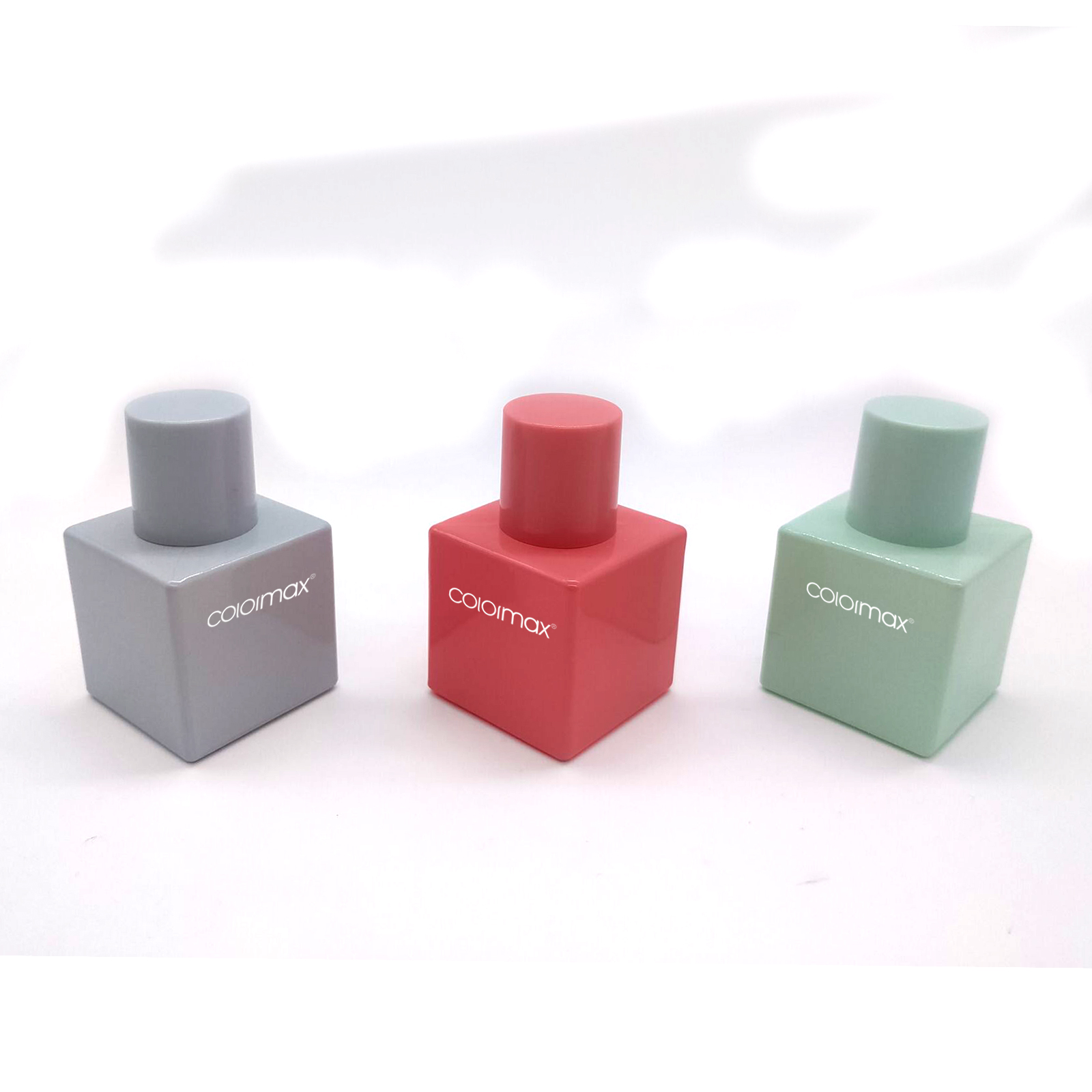 2020 Free Sample Manufacturer Wholesale Luxury Refillable Custom Cap 30ml 50ml 100ml Spray Empty Glass Perfume Bottles