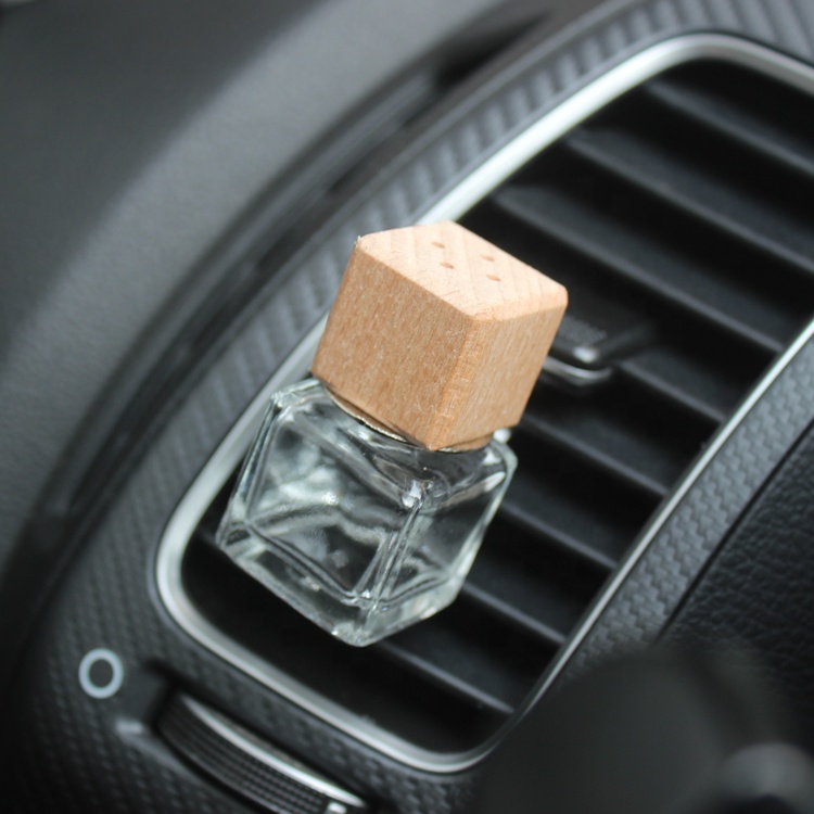 2020 High quality aroma art reed diffuser wood cover glass bottle fragrance oil perfume car outlet exhaust clamp