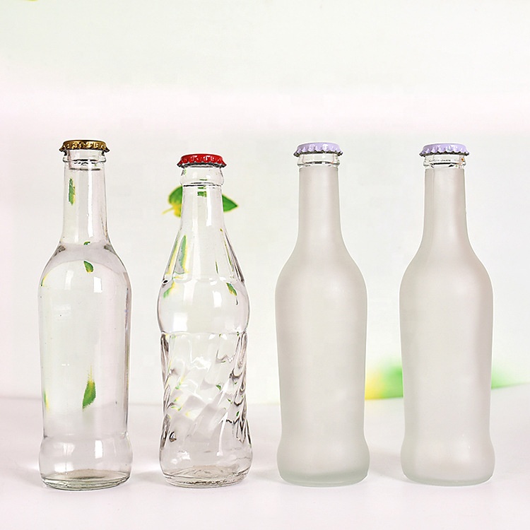 2020 High quality glass bottles for carbonated drinks