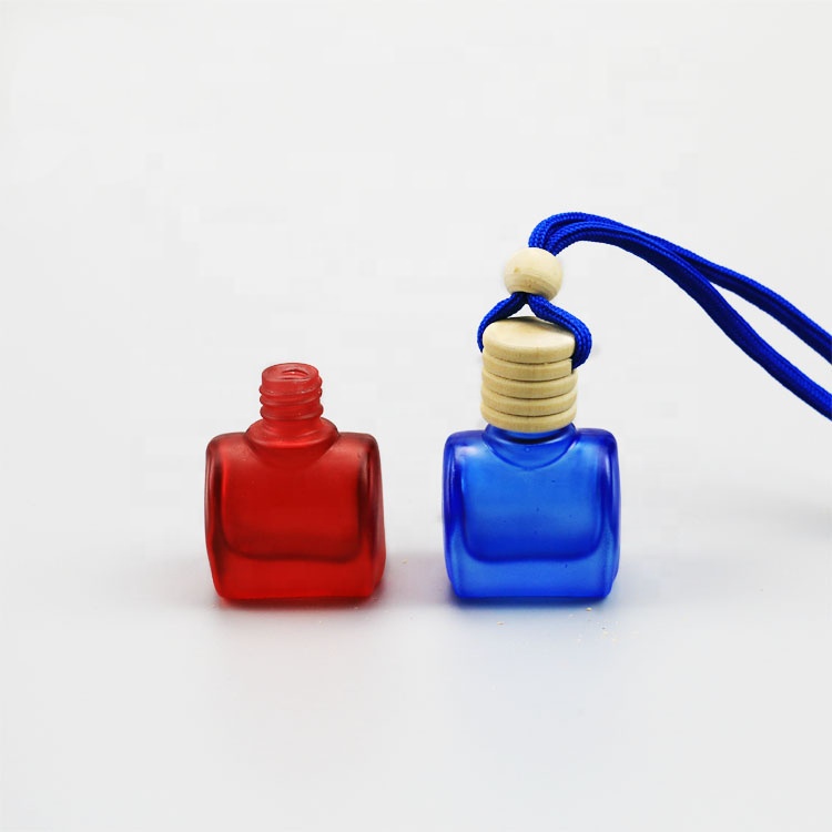 2020 High quality manufacturer sale hanging car perfume bottle